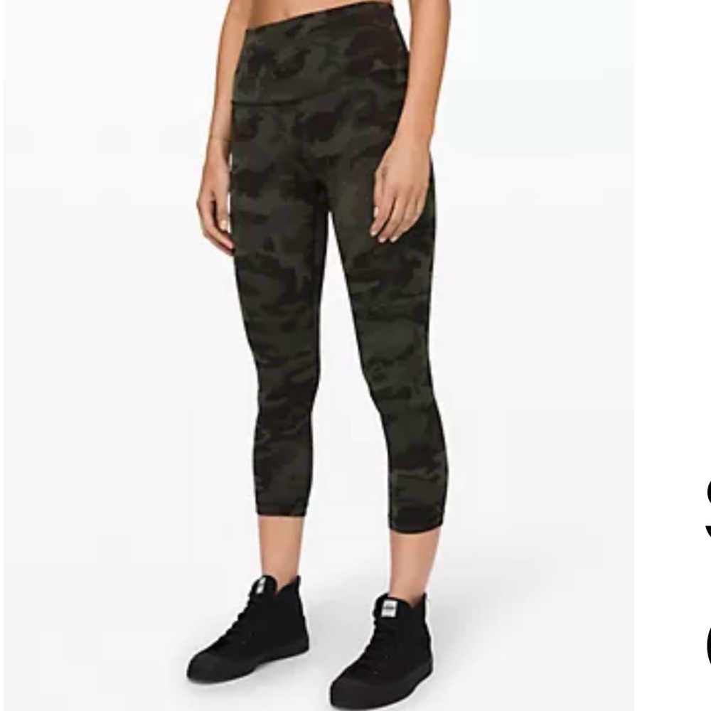 lululemon Align High-Rise Crop 21"
Size 10